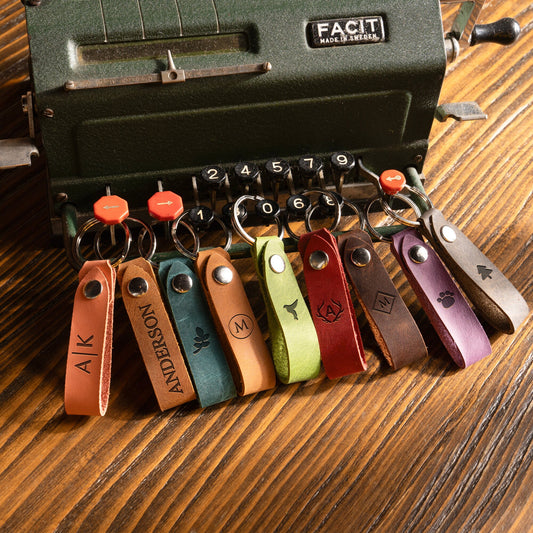 Personalized Leather Keychain | Custom Leather Keychain | Leather Key Fob | Gifts for her and him | Birthday Gift | Anniversary Gift |