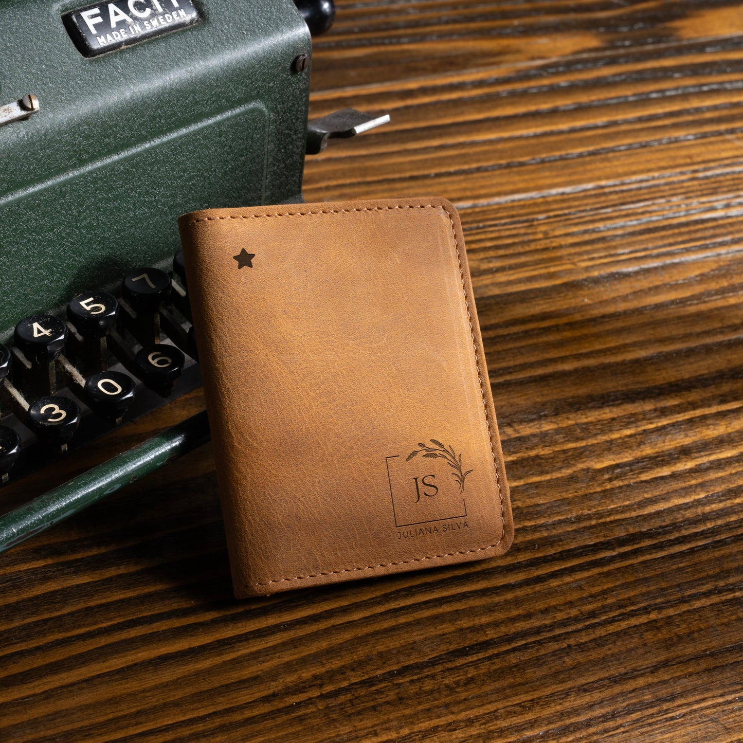 Personalized Minimalist Leather, Bifold Slim Wallet, Leather Card Holder, Distressed Leather Slim Bifold Wallet, Leather Cardholder